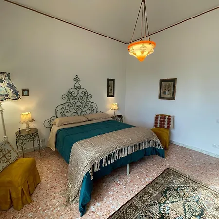 La Casa Di Emira * לצ'ה